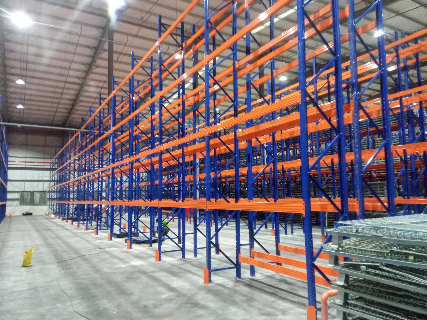 28 - https://herculesthailand.com | เฮอร์คิวลิส อินเทลลิเจนท์ สเปซ HERCULES INTELLIGENT SPACE - จำหน่ายและติดตั้งชั้นวางสินค้าคุณภาพสูง นำเข้าจากต่างประเทศ พร้อมบริการออกแบบและให้คำปรึกษาสำหรับธุรกิจทุกขนาด