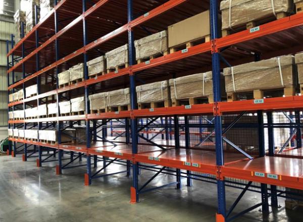 Heavy beam layer -type shelves (Thailand projects cases)